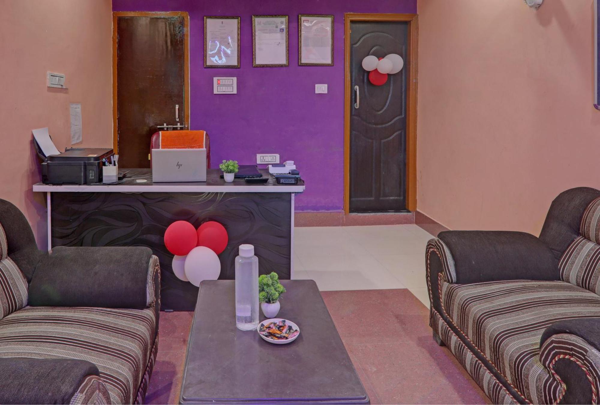 Hotel O Surya Inn Pura Raghunath Экстерьер фото